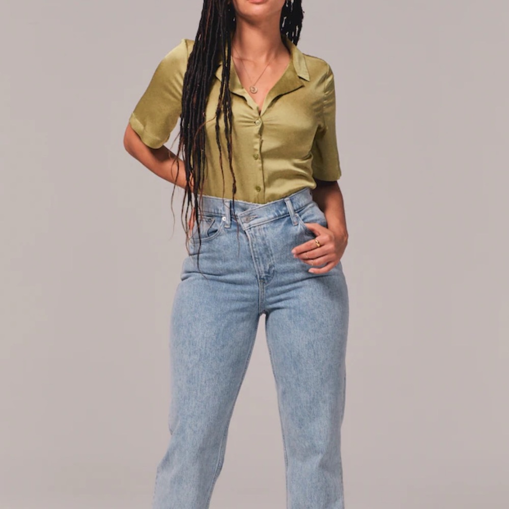 Abercrombie & Fitch Curve love Ultra high rise 90s straight jean